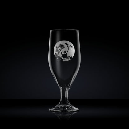 engraved chalice style stemmed beer glass etched with a portrait of a weimararmer dog