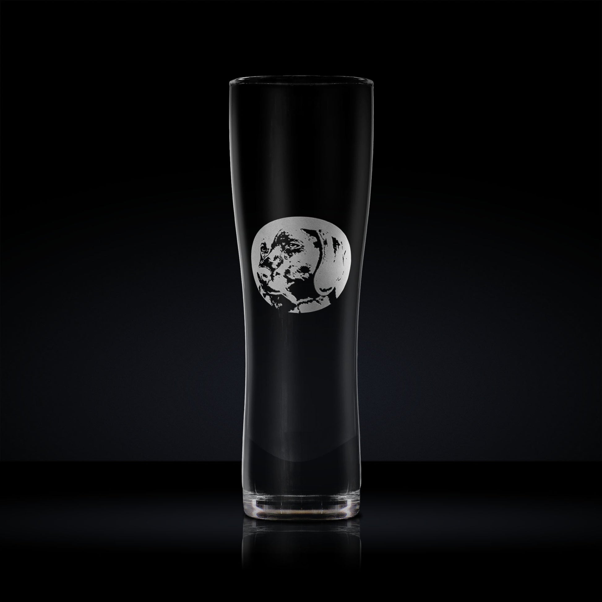 pet dog pint glass engraved with a weimeramer portrait