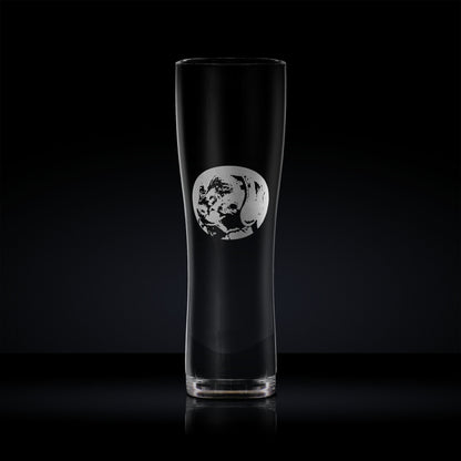 pet dog pint glass engraved with a weimeramer portrait